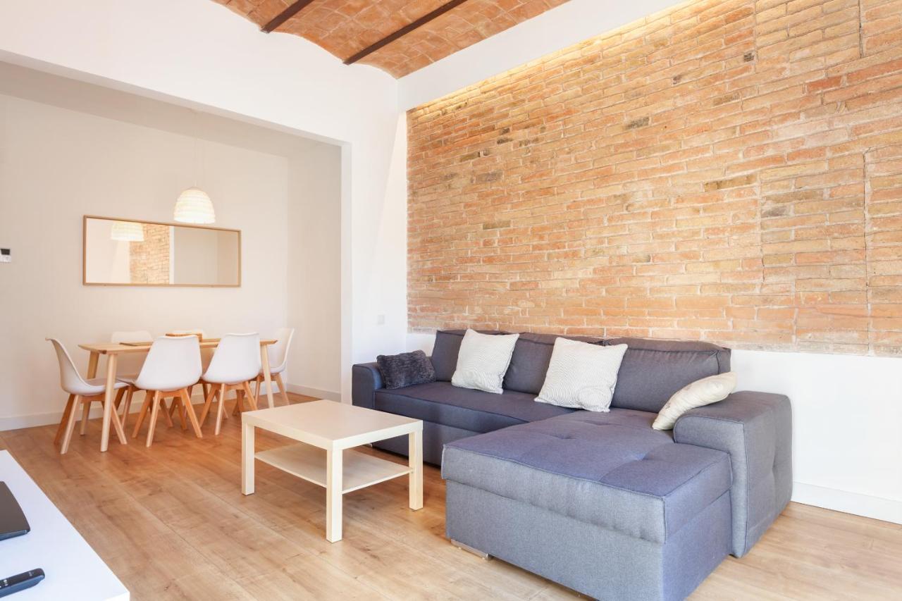 Akira Flats Urgell Apartment برشلونة المظهر الخارجي الصورة