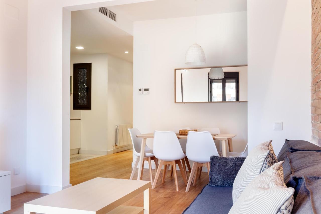 Akira Flats Urgell Apartment برشلونة المظهر الخارجي الصورة